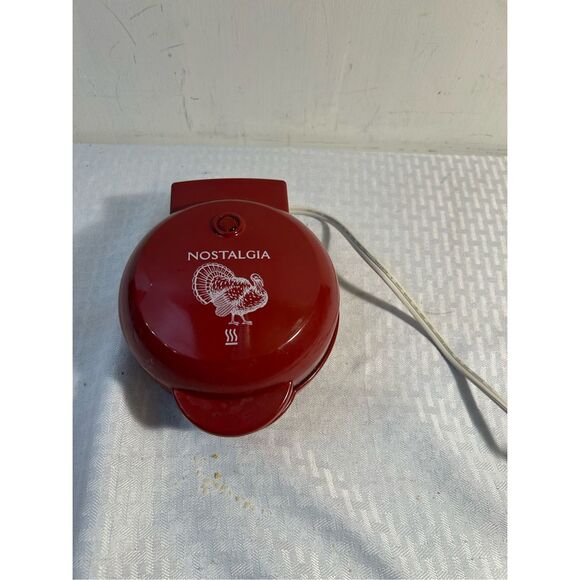 Nostalgia red mini waffle maker turkey shaped - Picture 1 of 3